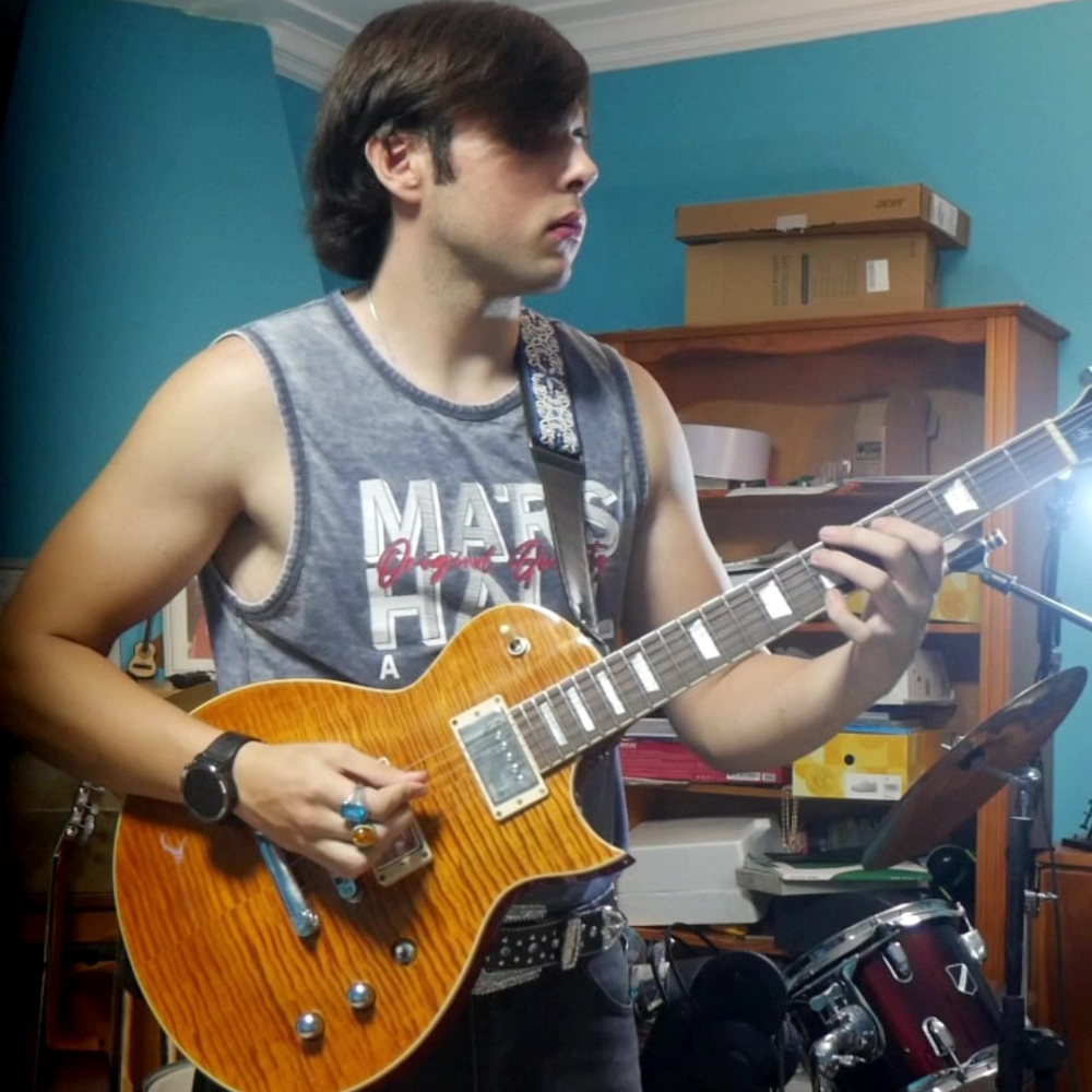 Sakro Pérez